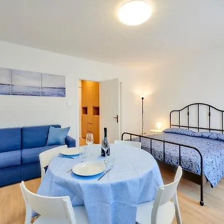 Apartament Pinus Varenna